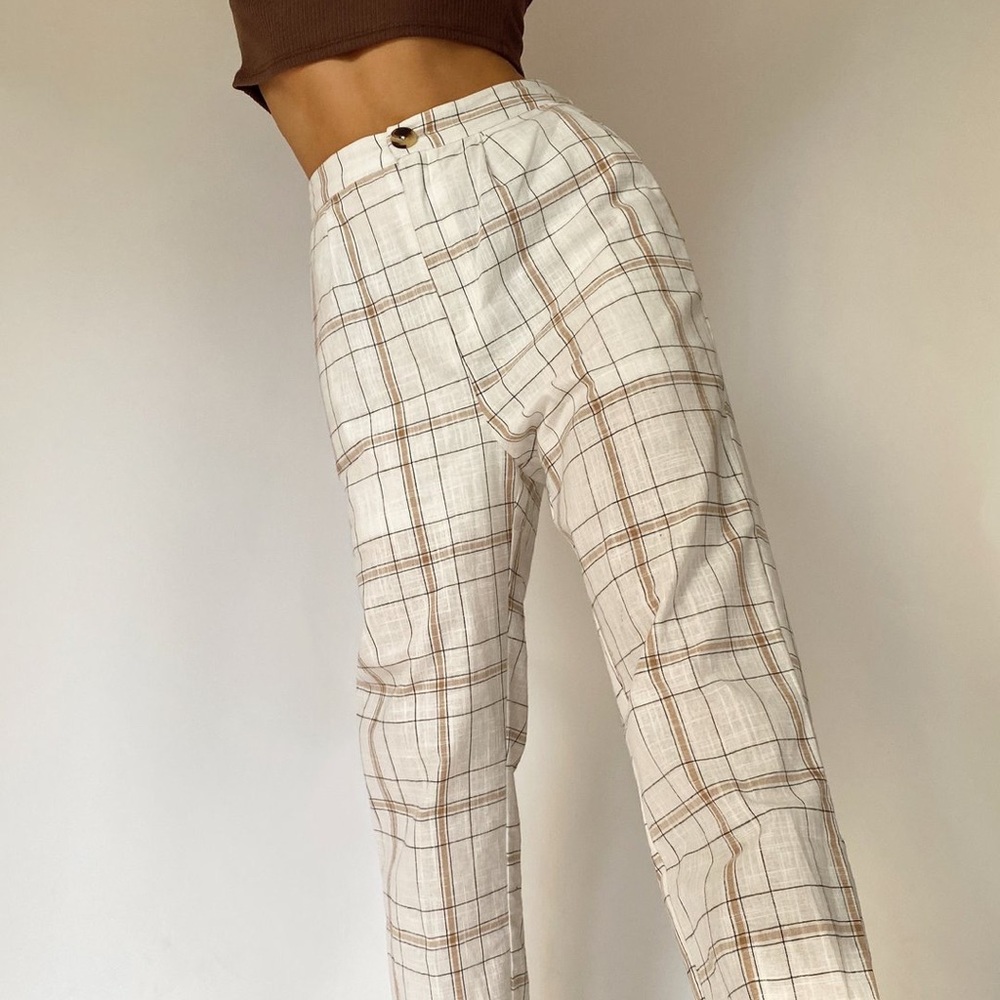 12 Tribe New York Afternoon White Plaid Pants